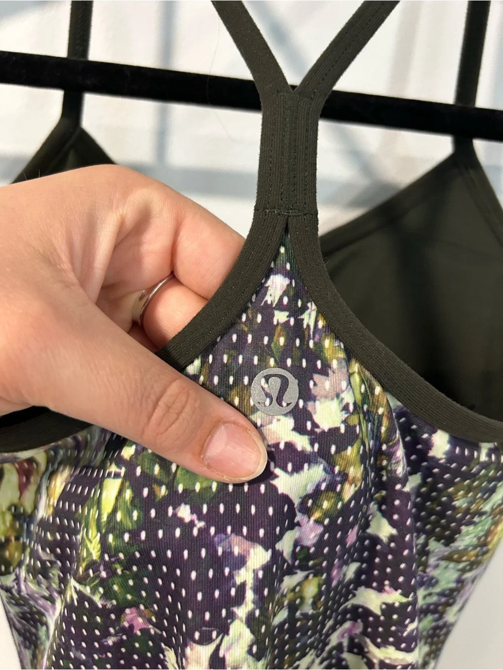 lululemon athletica includes pads